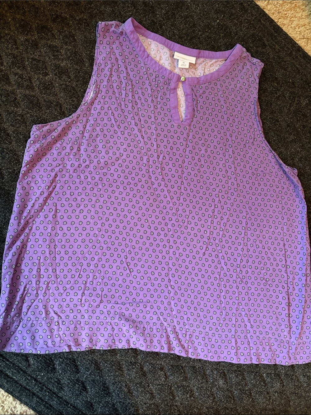 Liz Claiborne Sleeveless Lavender Geometric Printed Keyhole Top Size XL